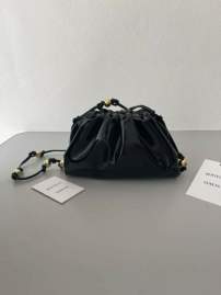 Picture of Bottega Veneta Handbags _SKUfw184068390fw